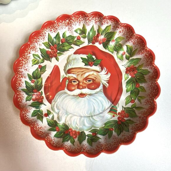 Vtg Christmas Molded Plastic Bowls Santa Poinsettia Candles Scalloped Set of 3 - Picture 4 of 7